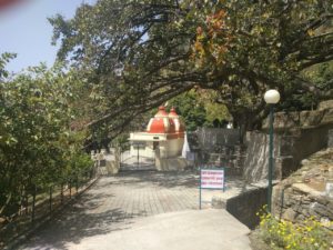 Kakrighat-ashram-1